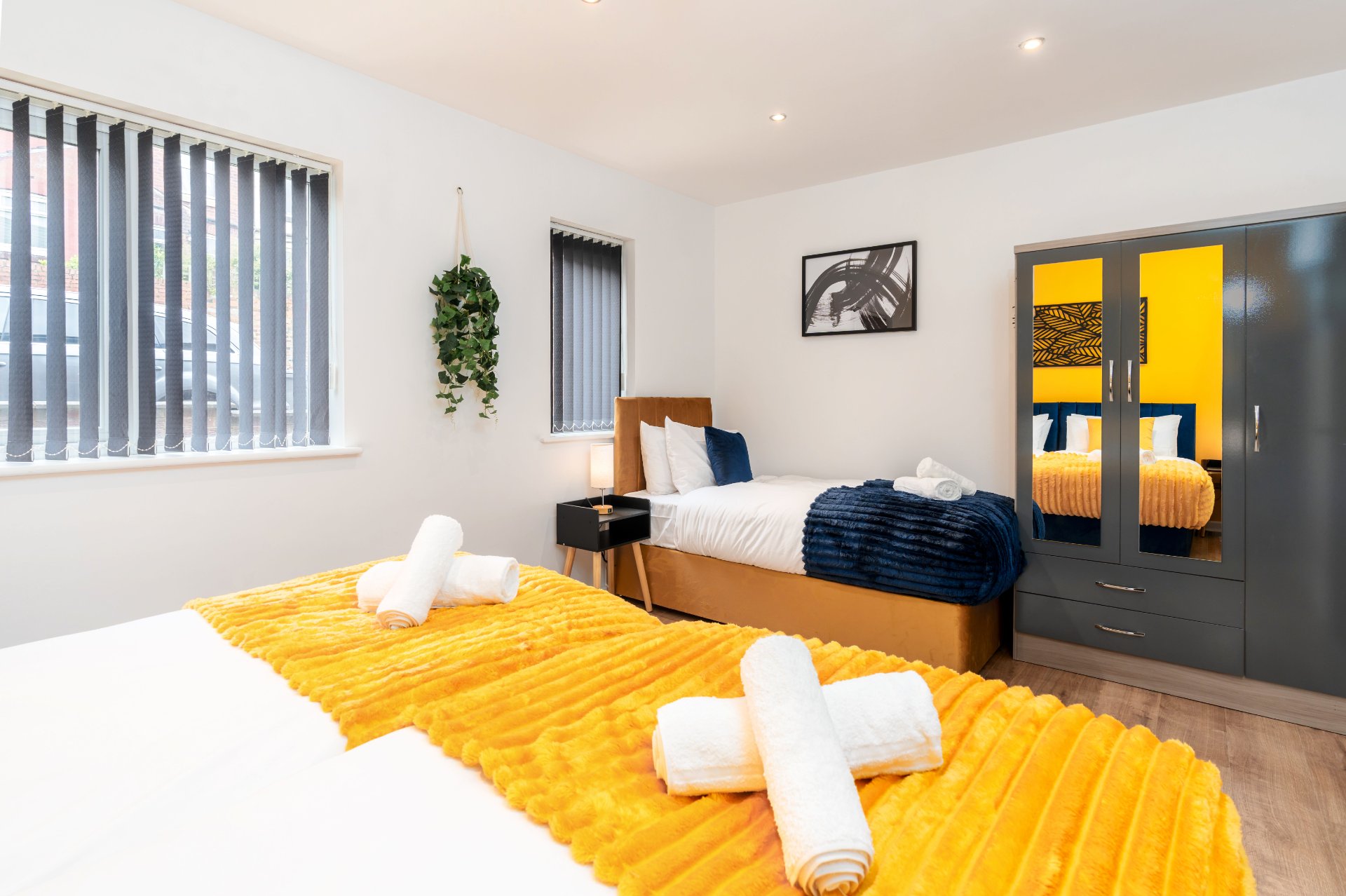 2-bed contractor house in Sheffield (S) photo 4