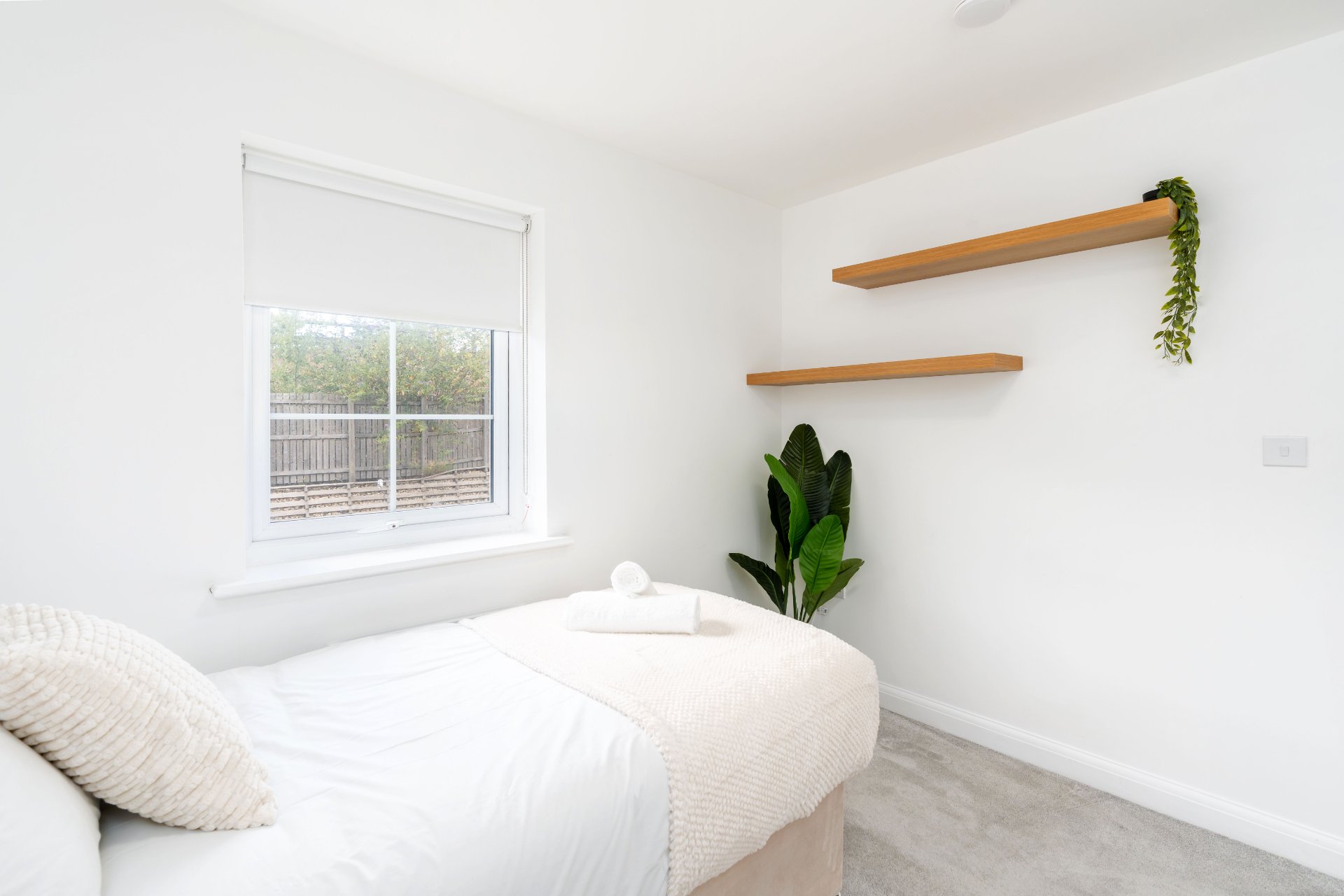 4-bed contractor house in Rotherham (S) photo 7
