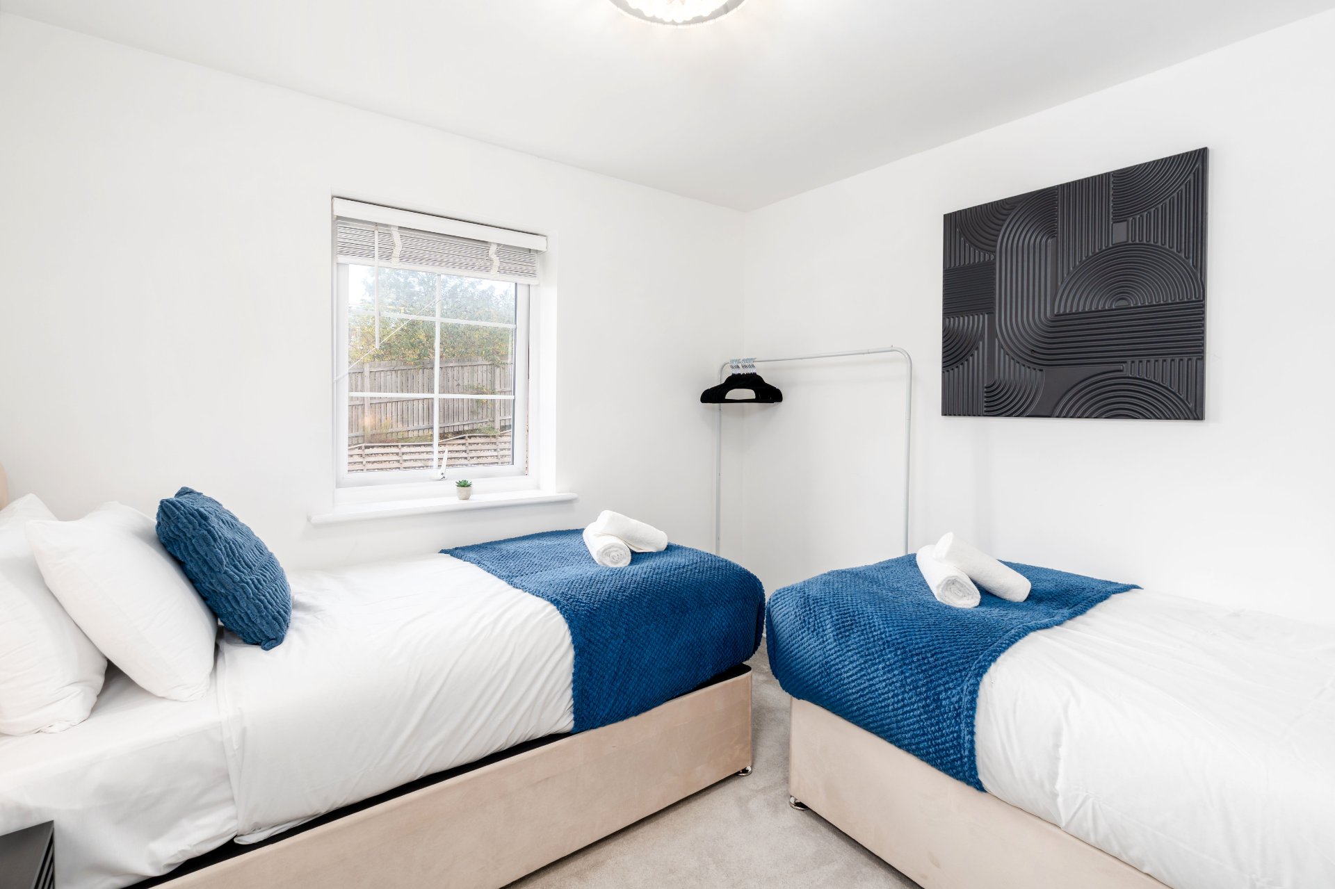 4-bed contractor house in Rotherham (S) photo 9