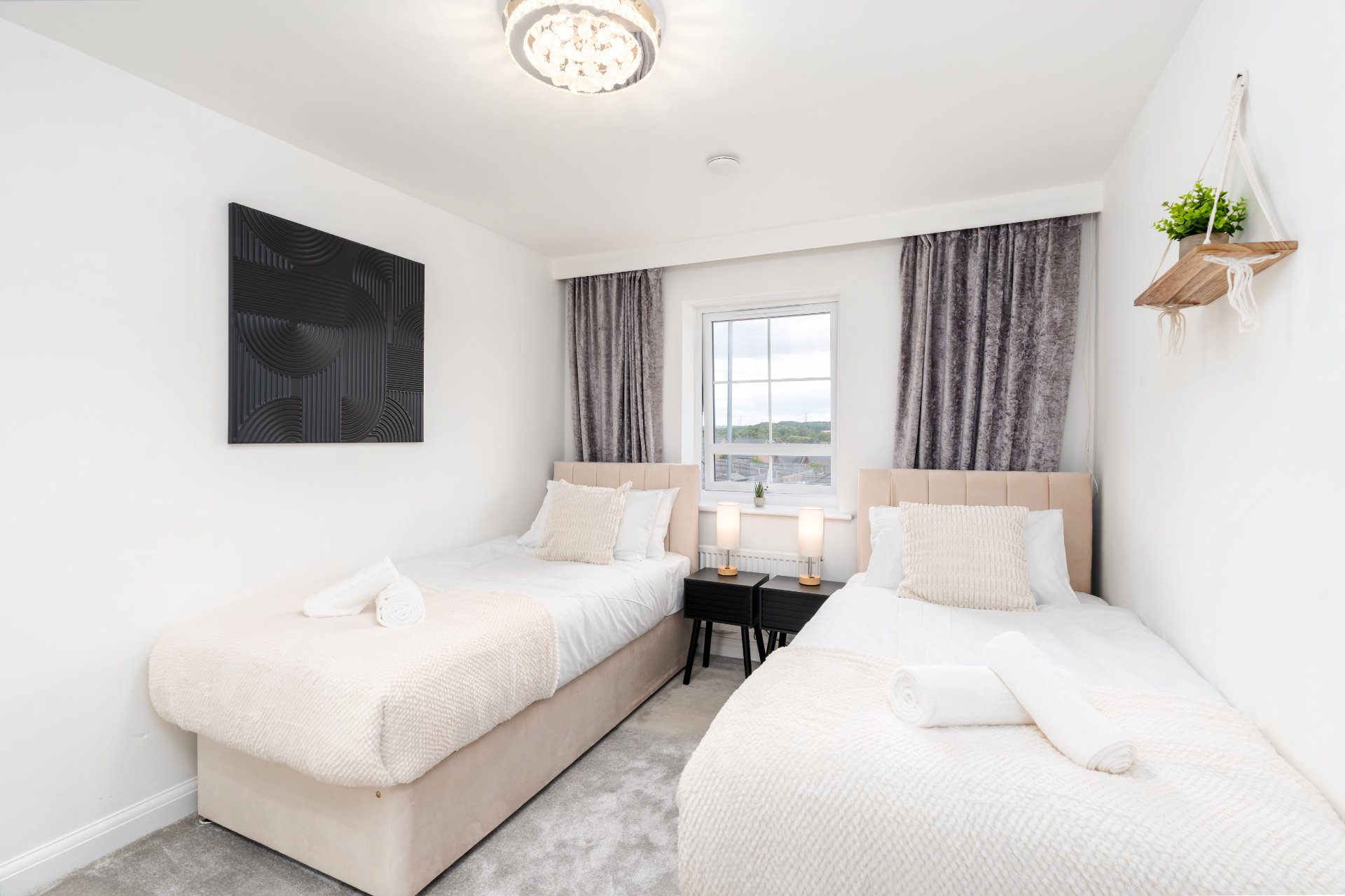 4-bed contractor house in Rotherham (S) photo 11