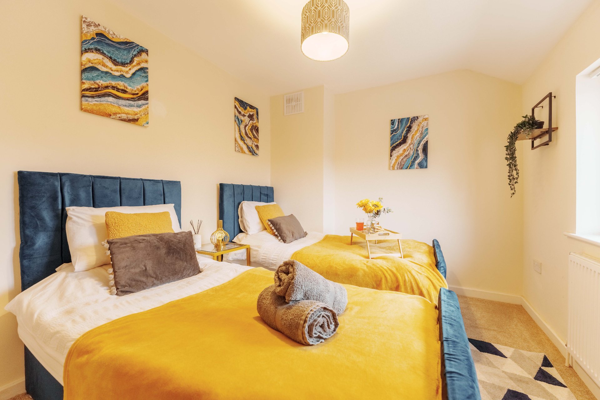 3-bed contractor house in Leeds (LS) photo 7