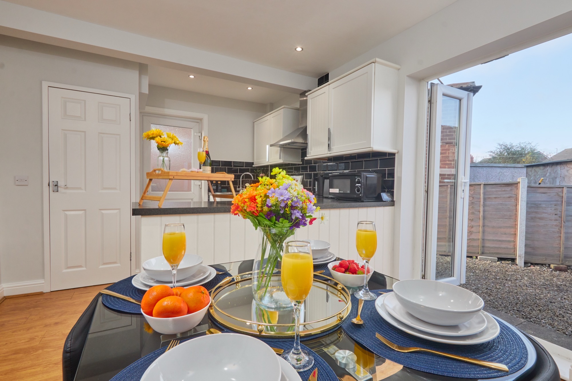 3-bed contractor house in Leeds (LS) photo 5