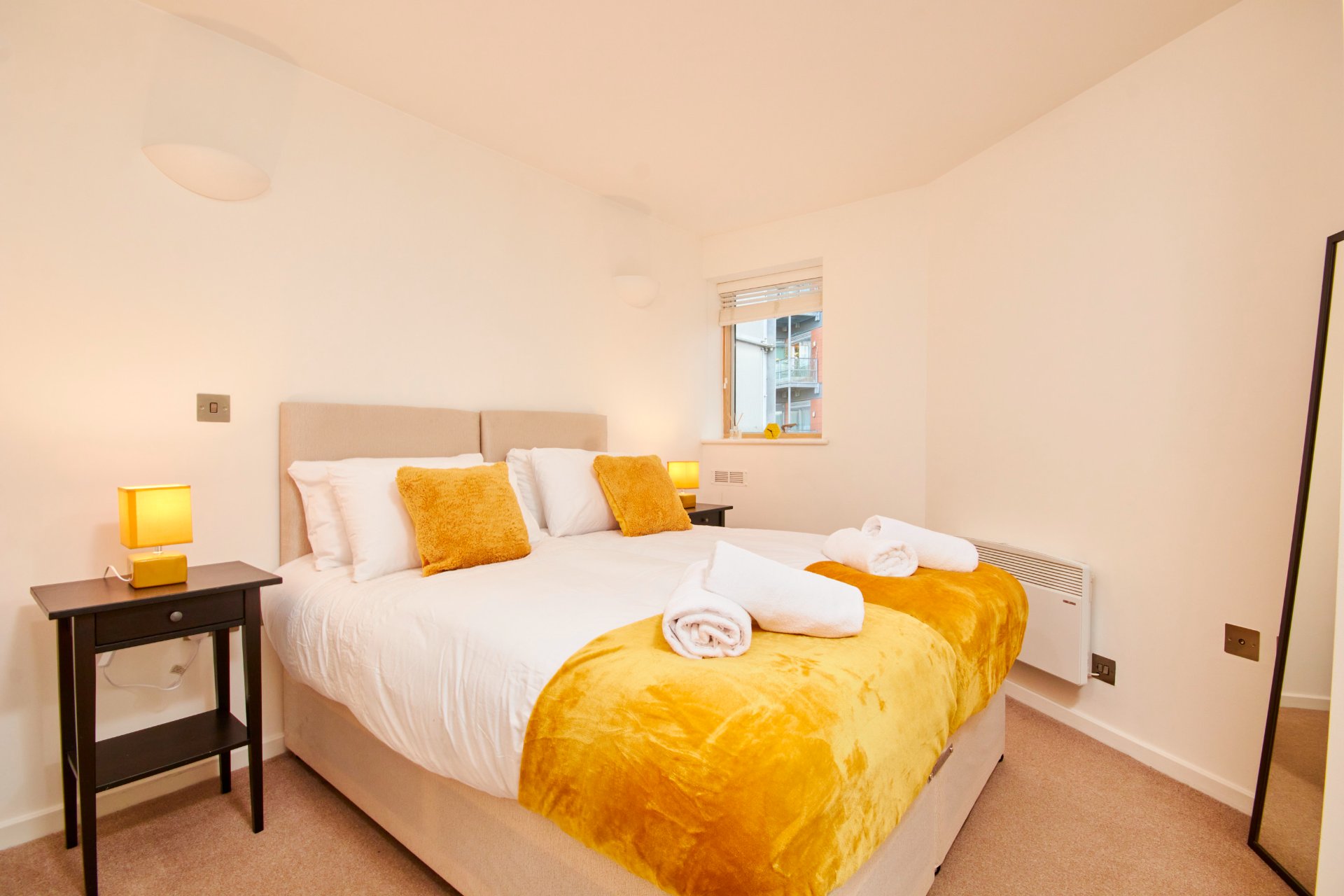 2-bed contractor house in Leeds (LS) photo 8