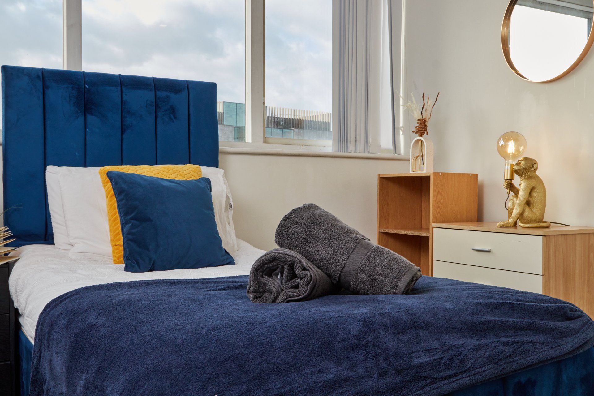 1-bed contractor house in Leeds (LS) photo 9