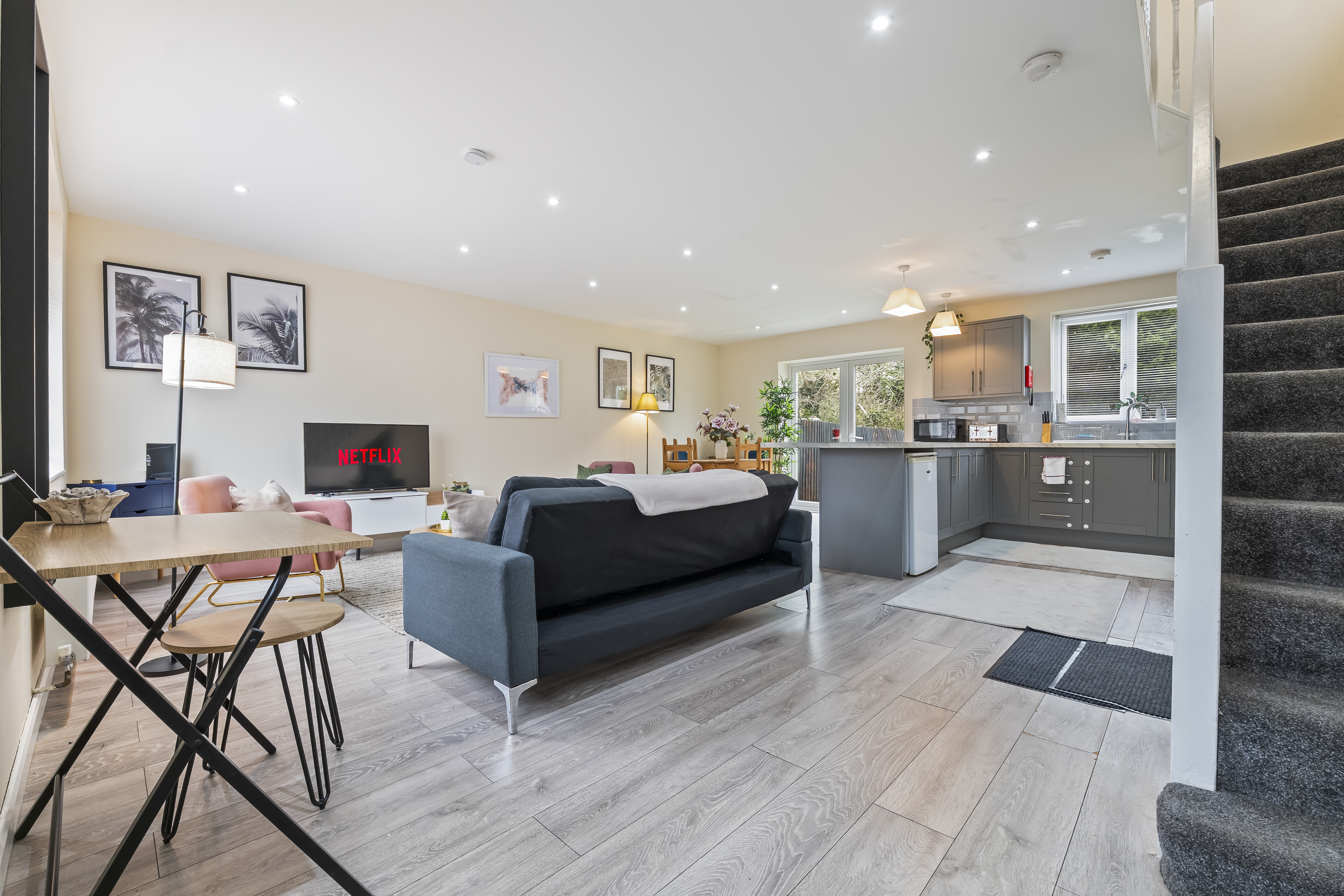 3-bed contractor house in Gloucester (GL) photo 11