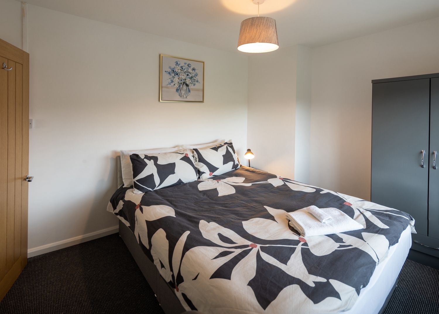 3-bed contractor house in Bristol (BS) photo 4
