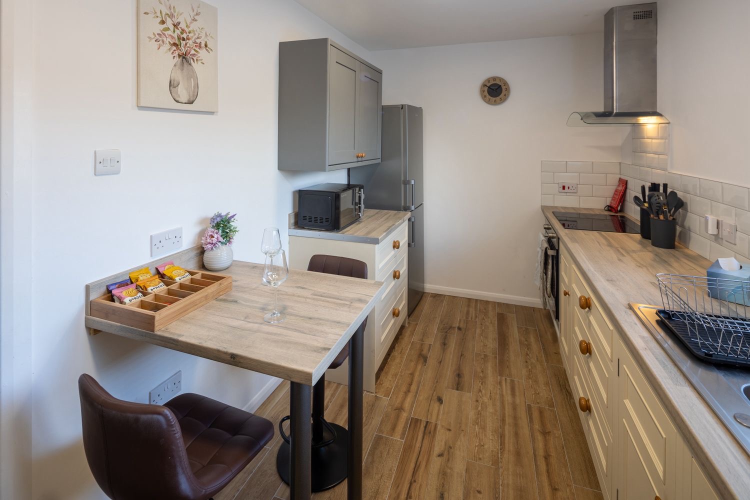 3-bed contractor house in Bristol (BS) photo 10