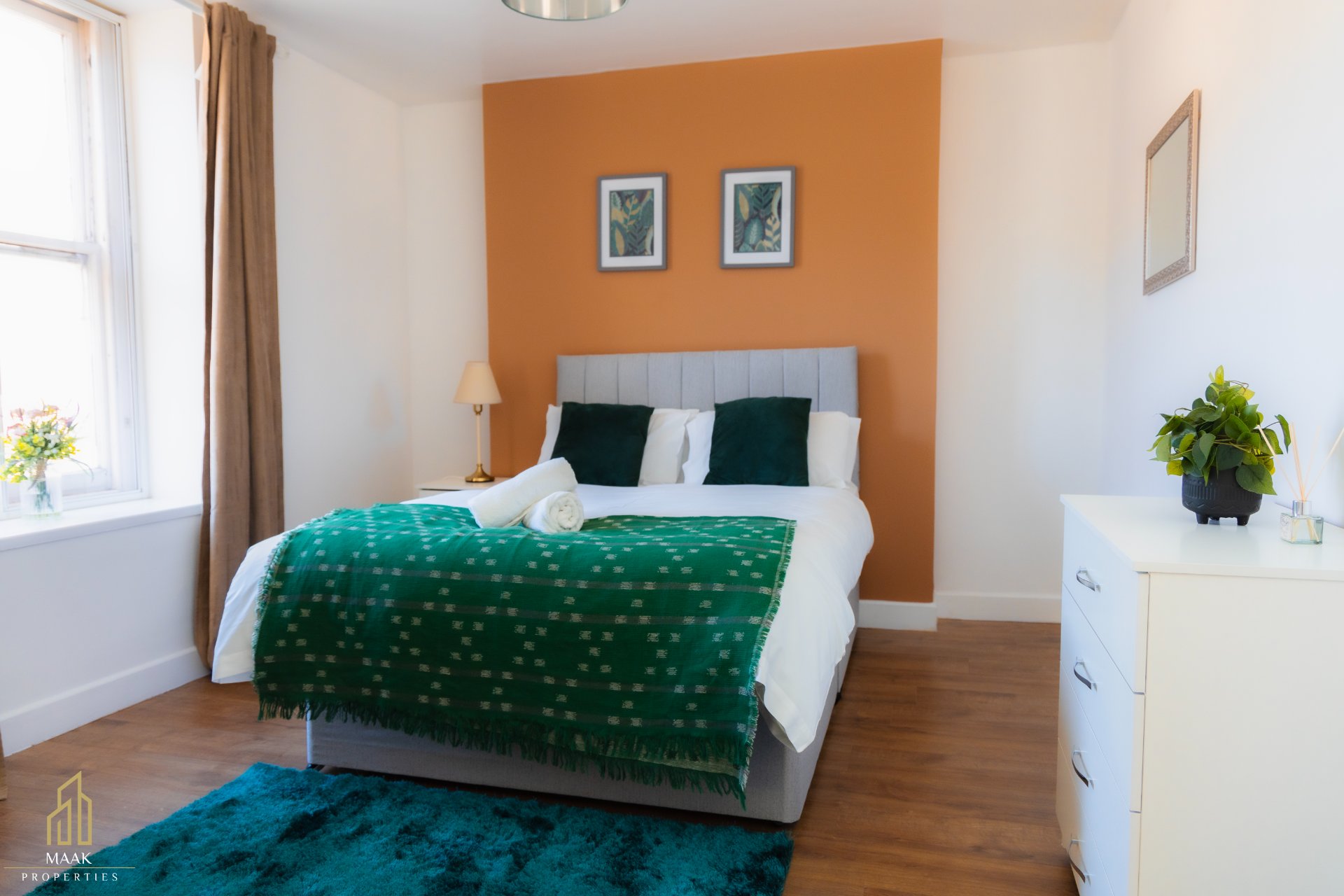 2-bed contractor house in Minehead (TA) photo 8