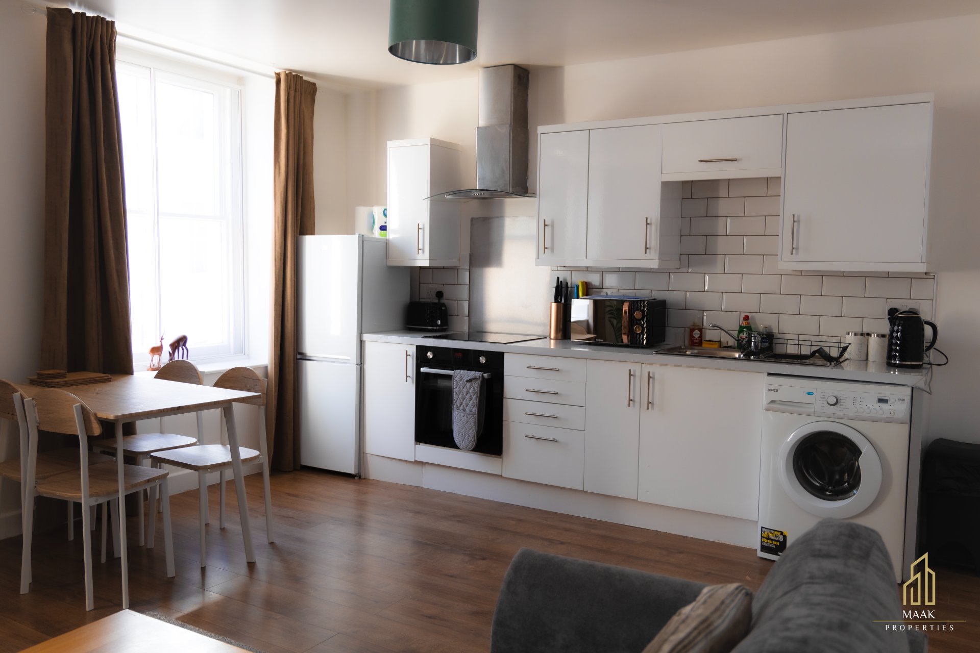 2-bed contractor house in Minehead (TA) photo 12