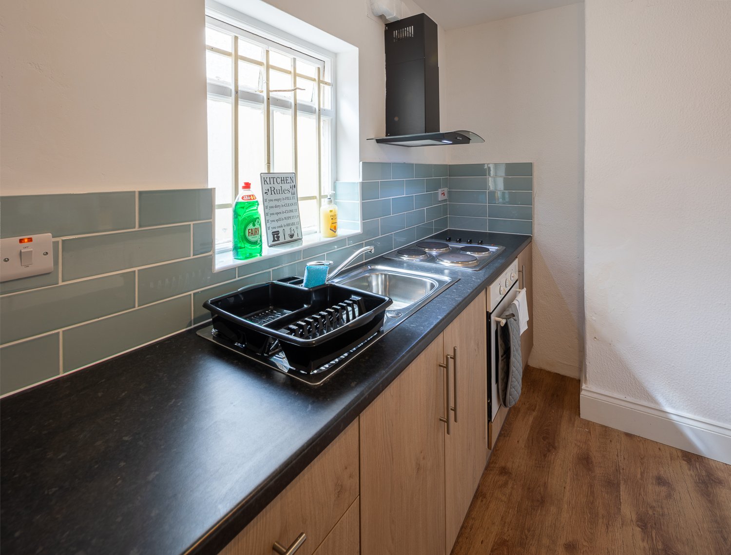 2-bed contractor house in Highbridge  (TA) photo 8