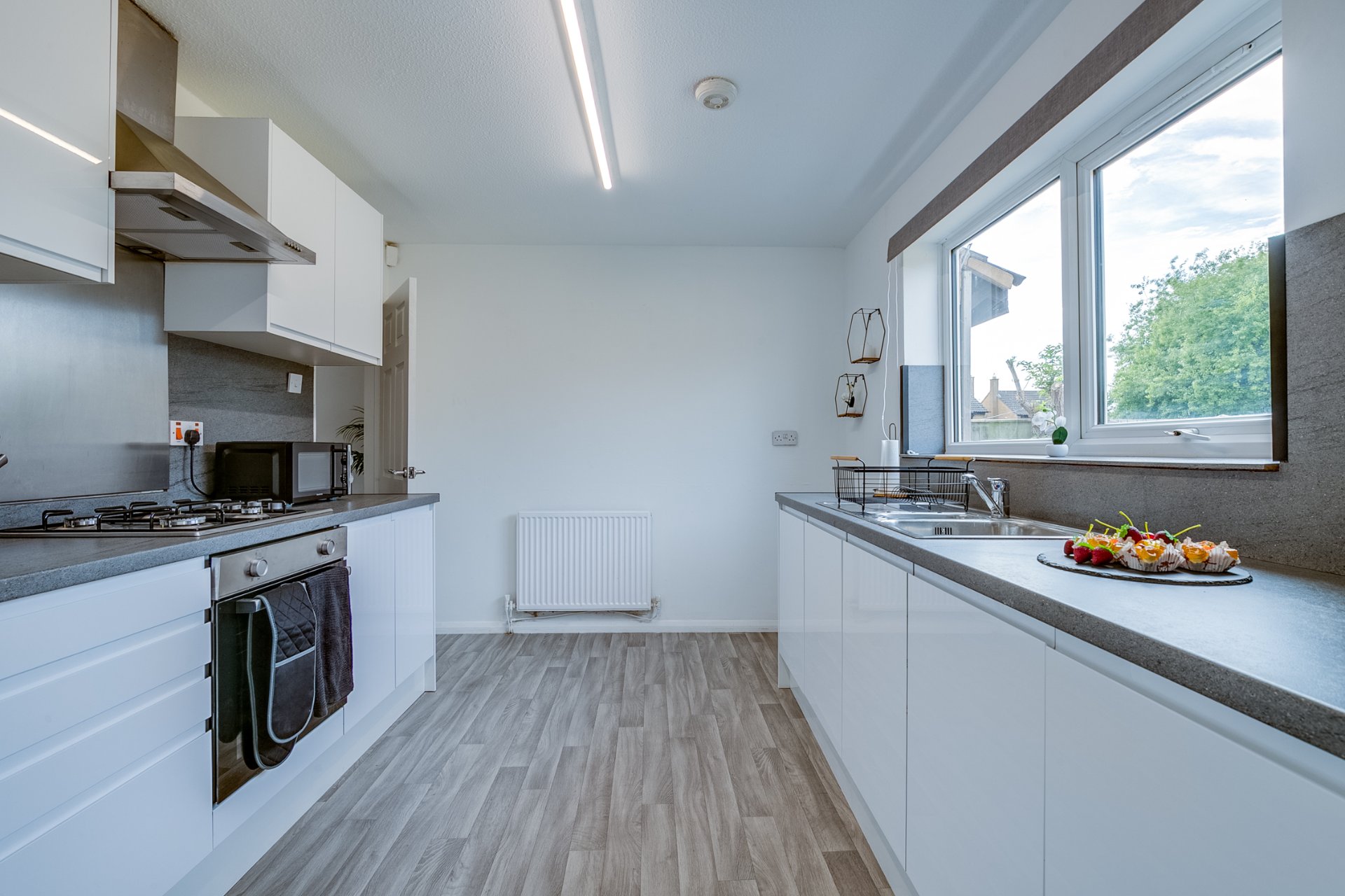 4-bed contractor house in Oldbrook (MK) photo 5