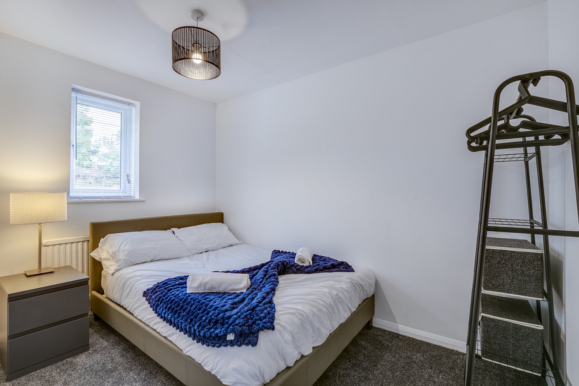 4-bed contractor house in Oldbrook (MK) photo 9