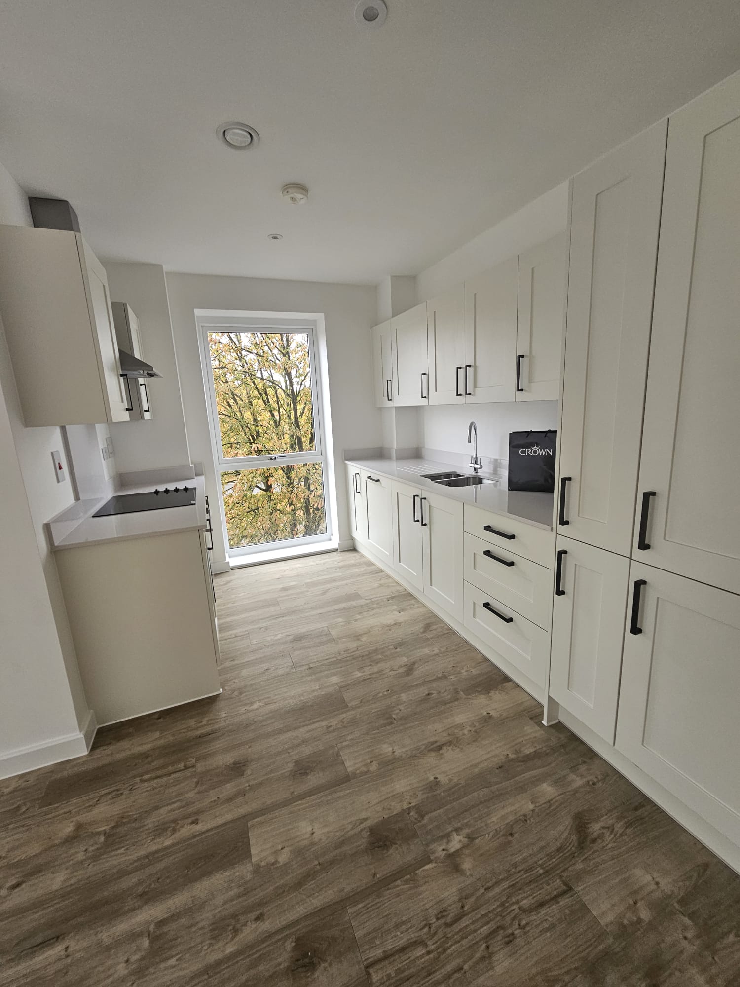 2-bed contractor house in Milton Keynes (MK) photo 6