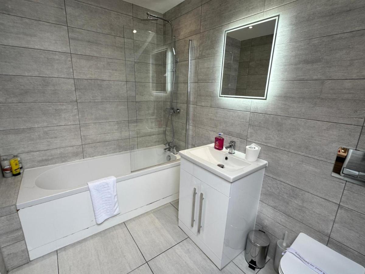 2-bed contractor house in Liverpool (L) photo 6