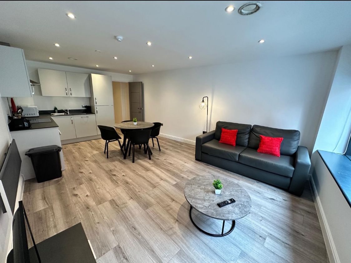 1-bed contractor house in Liverpool (L) photo 4