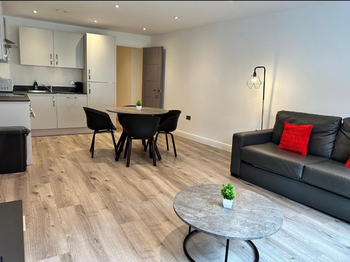 1-bed contractor house in Liverpool (L) photo 8