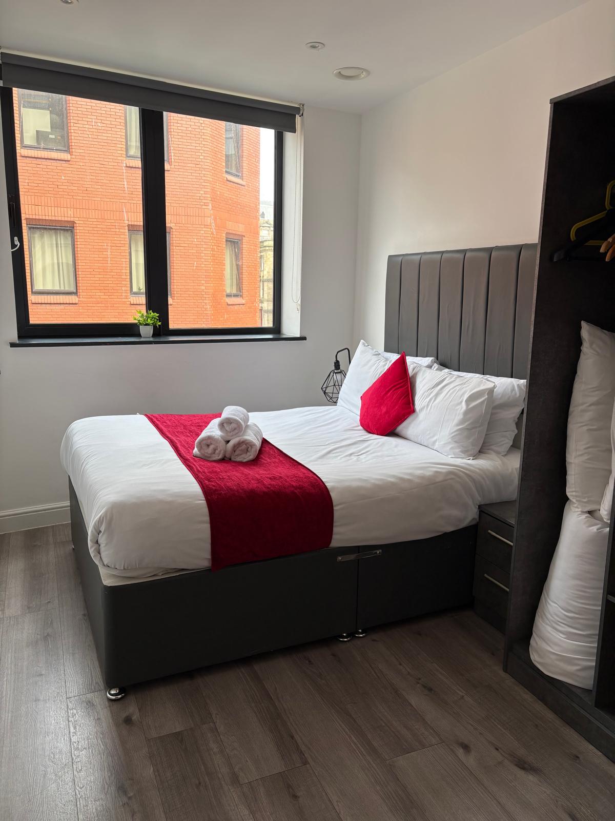 2-bed contractor house in Liverpool (L) photo 5