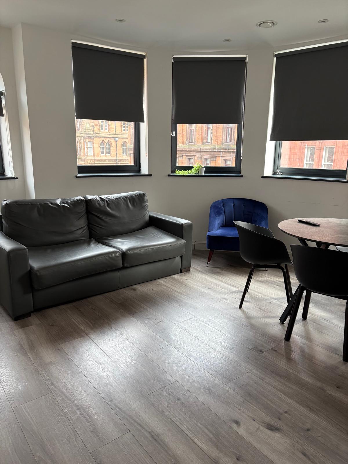 2-bed contractor house in Liverpool (L) photo 12