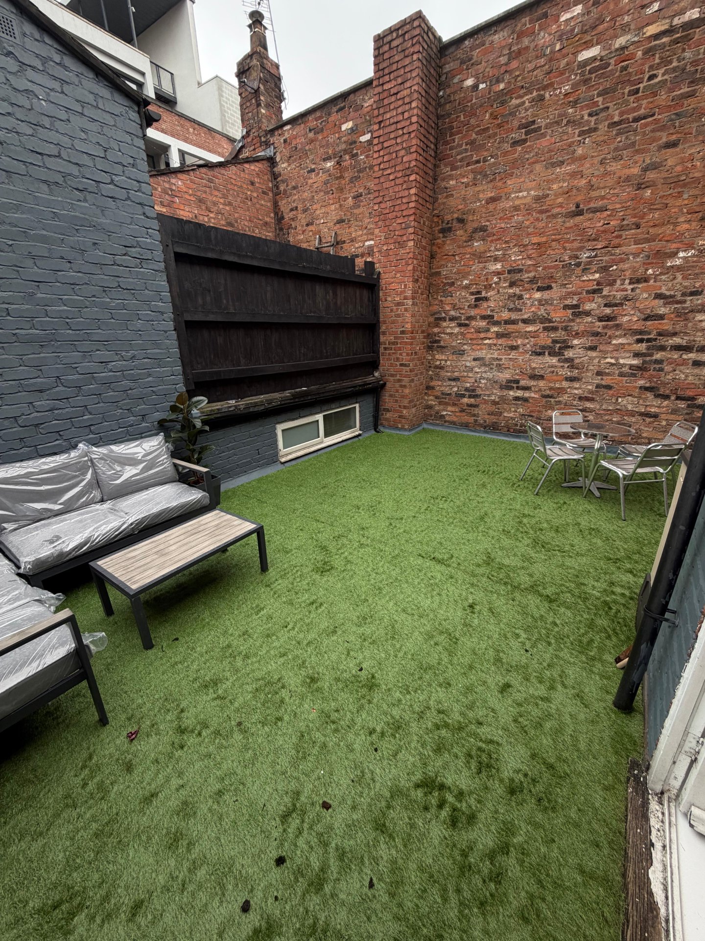 4-bed contractor house in Liverpool (L) photo 7