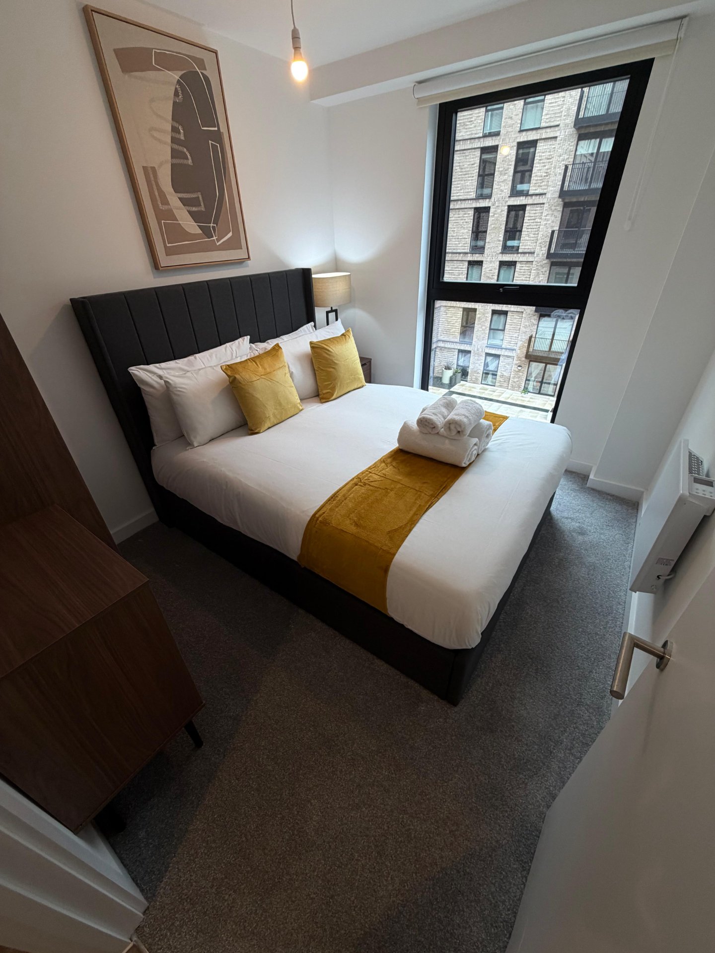 3-bed contractor house in Salford (M) photo 6