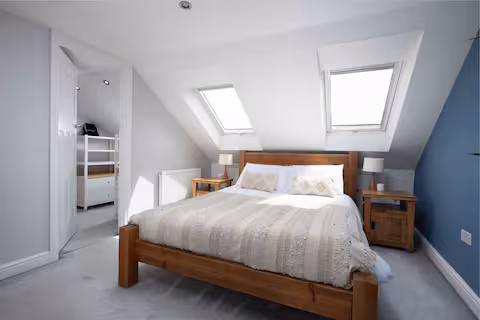 4-bed contractor house in Bristol (BS) photo 4
