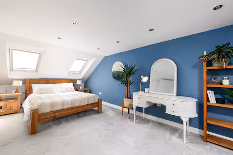 4-bed contractor house in Bristol (BS) photo 6