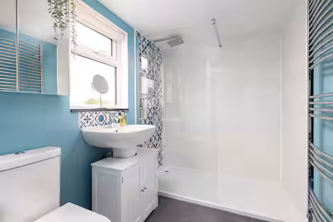 4-bed contractor house in Bristol (BS) photo 12