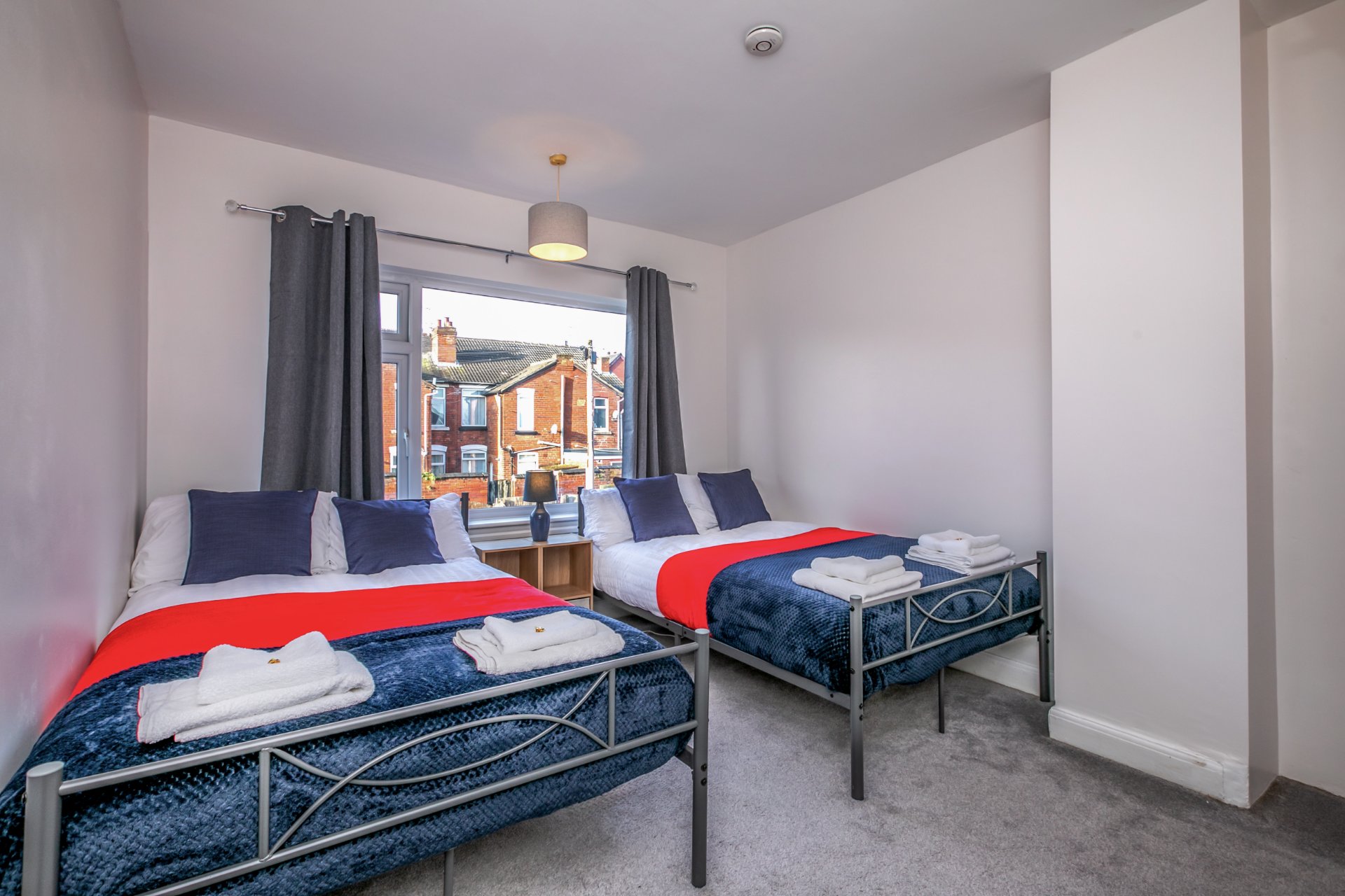 4-bed contractor house in Doncaster (DN) photo 11