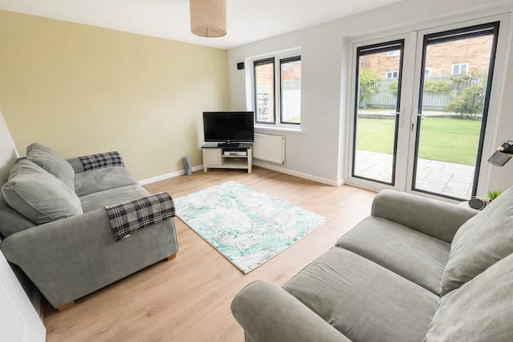 3-bed contractor house in Knottingley (WF) photo 7