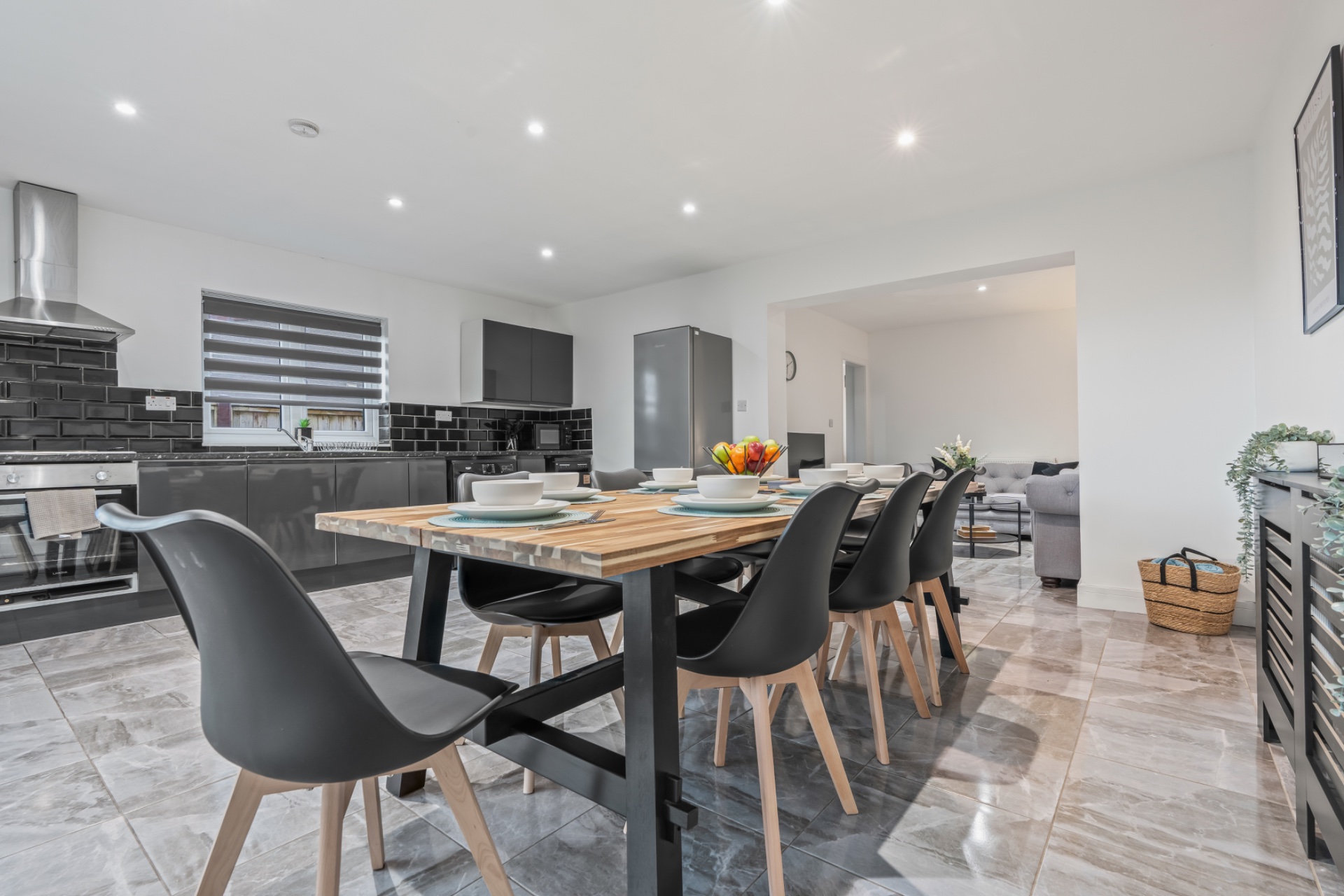 4-bed contractor house in Bristol (BS) photo 8