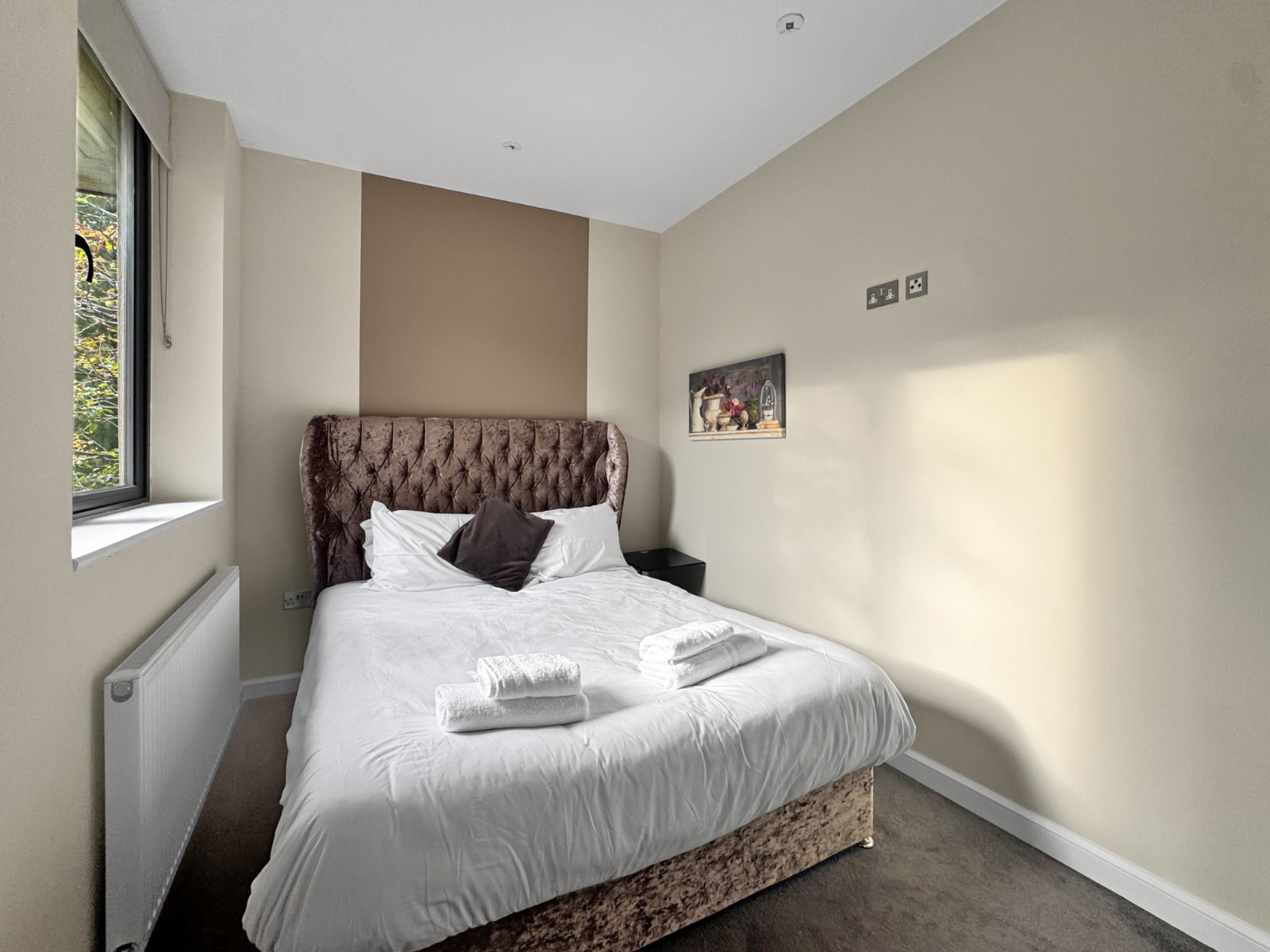 1-bed contractor house in Milton Keynes (MK) photo 5