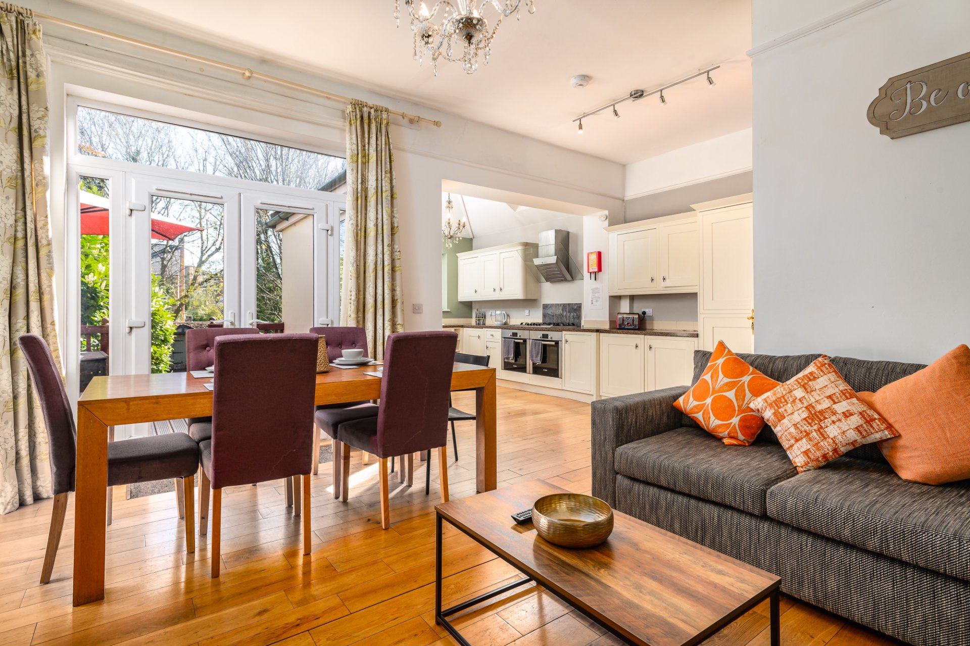 6-bed contractor house in Bedford (MK) photo 7