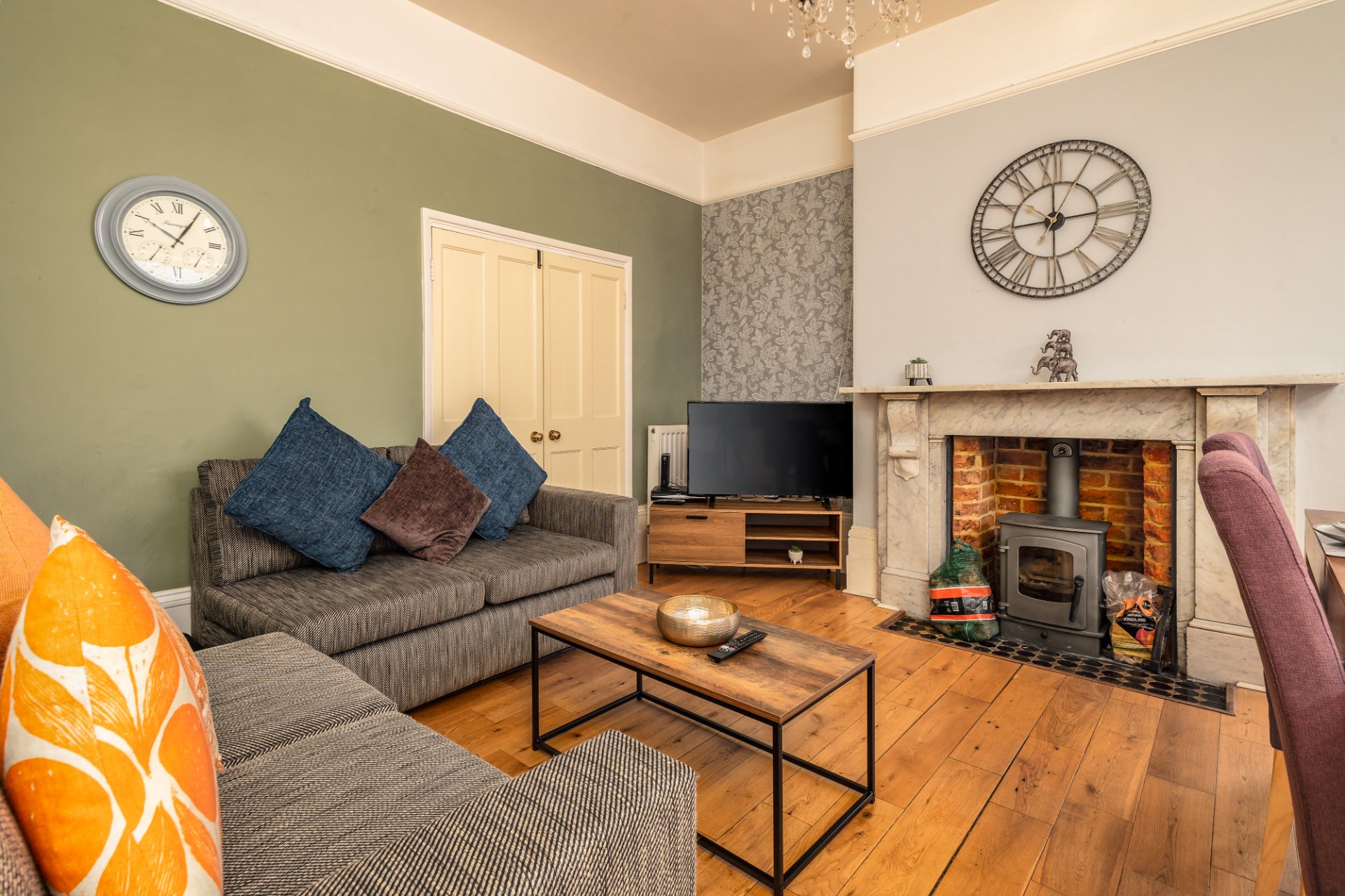 6-bed contractor house in Bedford (MK) photo 9