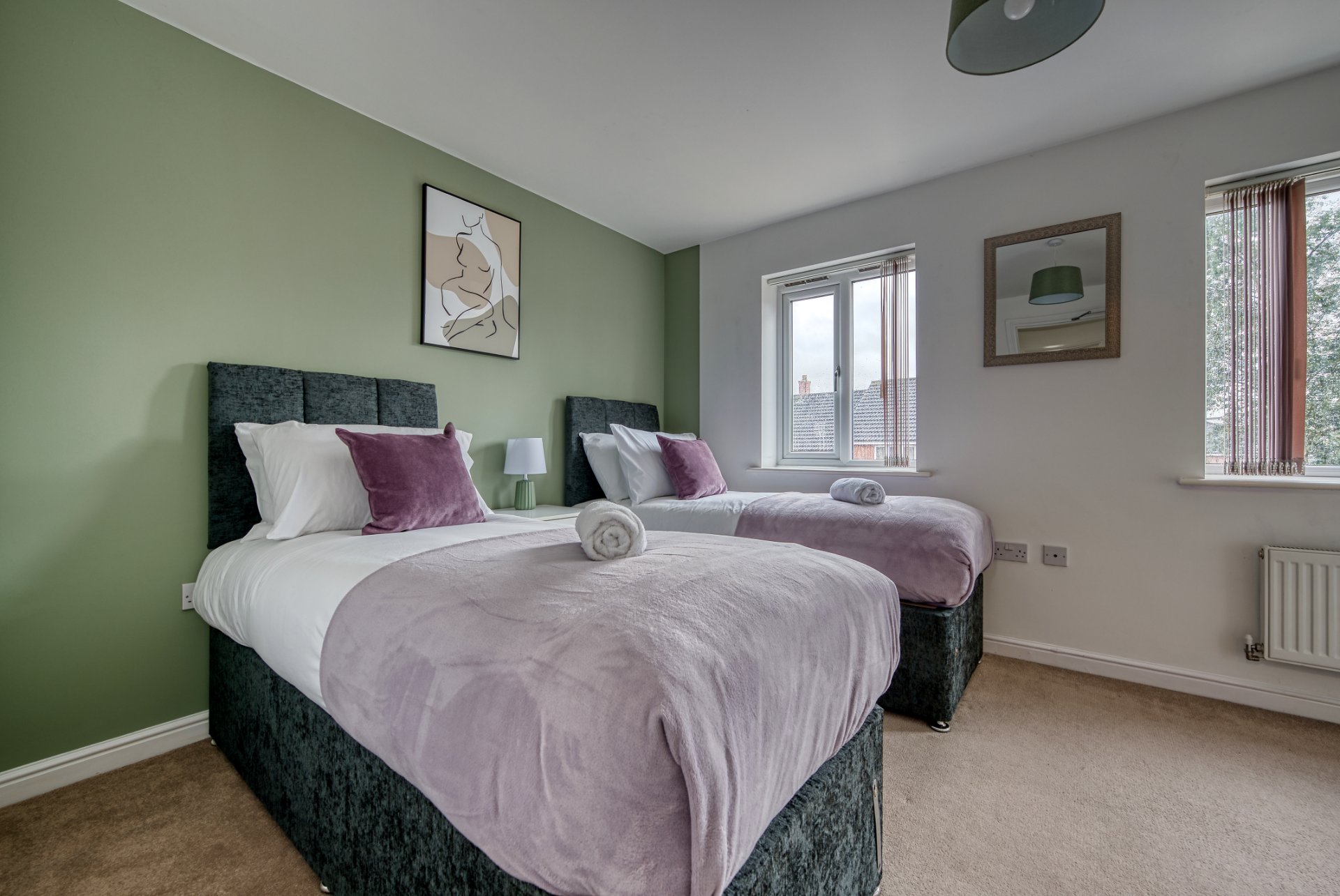 5-bed contractor house in Coventry (CV)