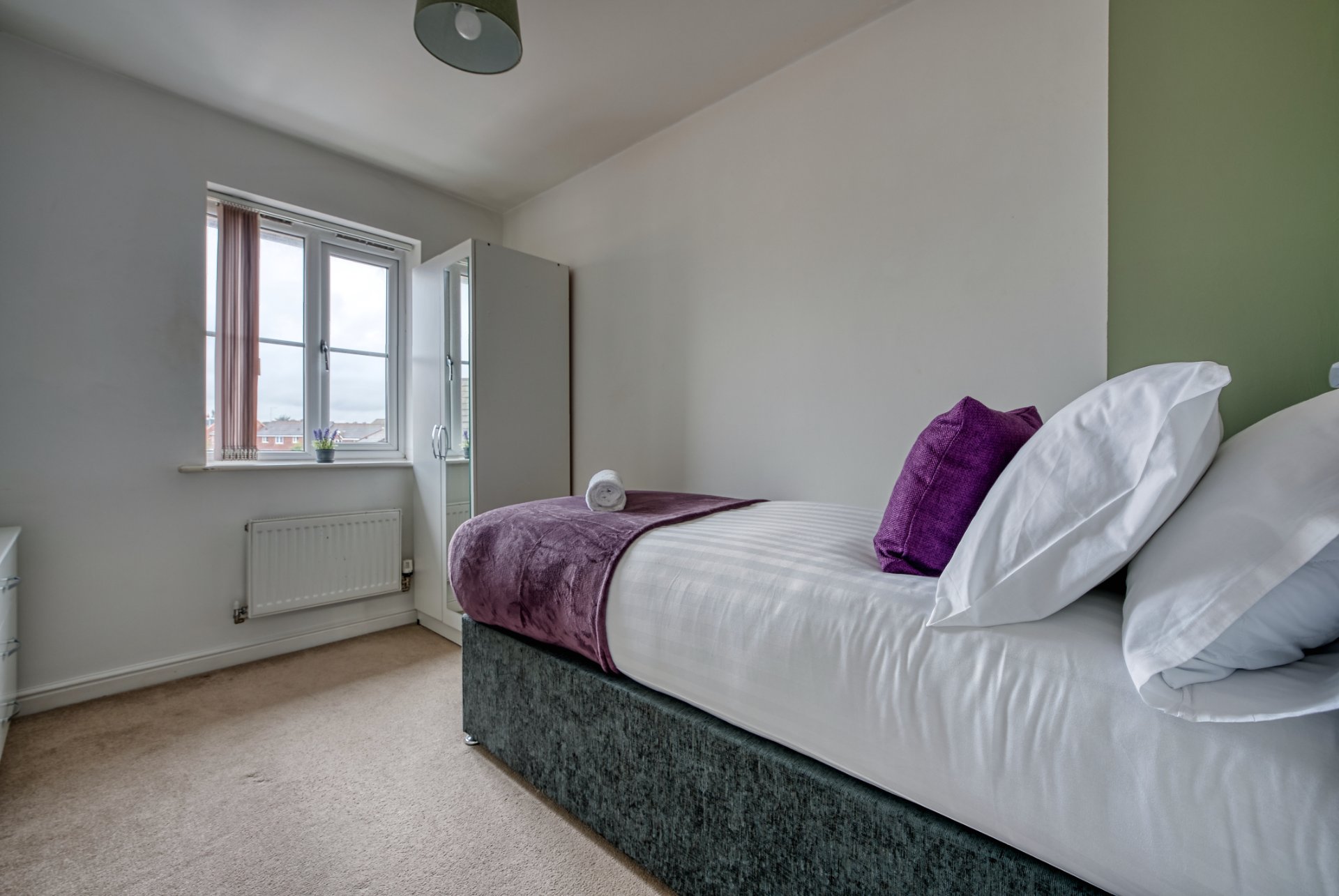 5-bed contractor house in Coventry (CV) photo 7