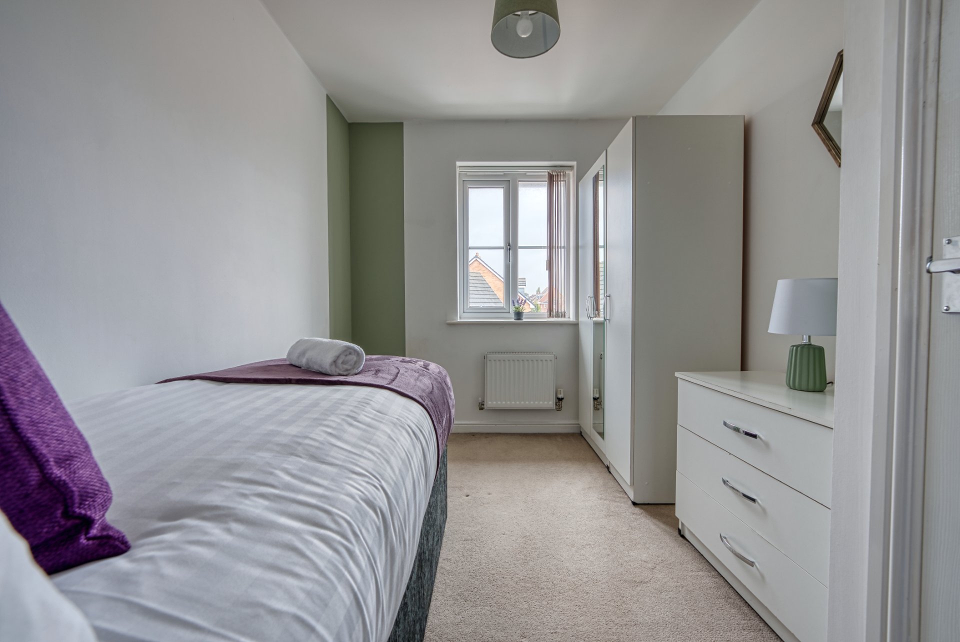 5-bed contractor house in Coventry (CV) photo 11