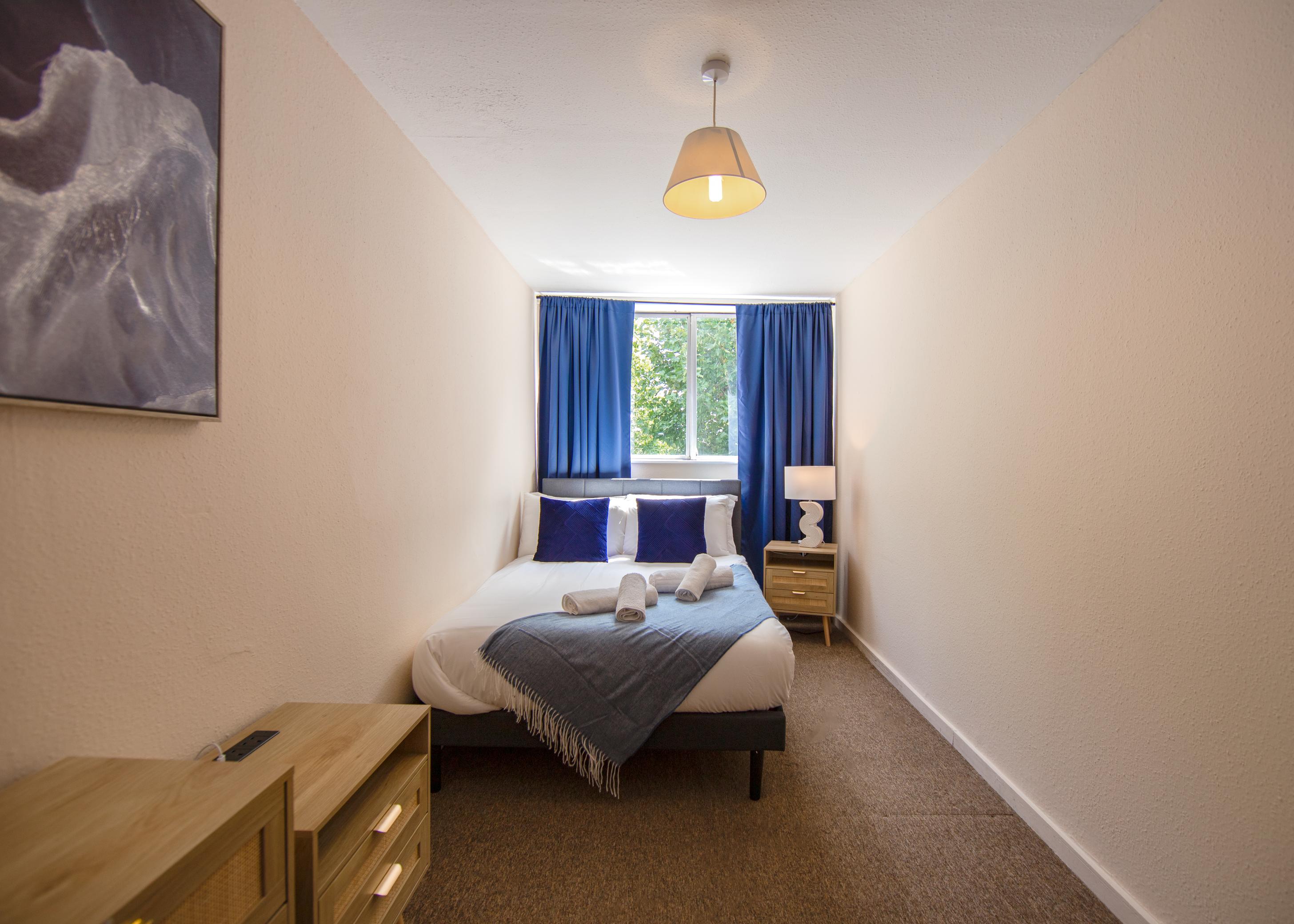 4-bed contractor house in London (W) photo 10