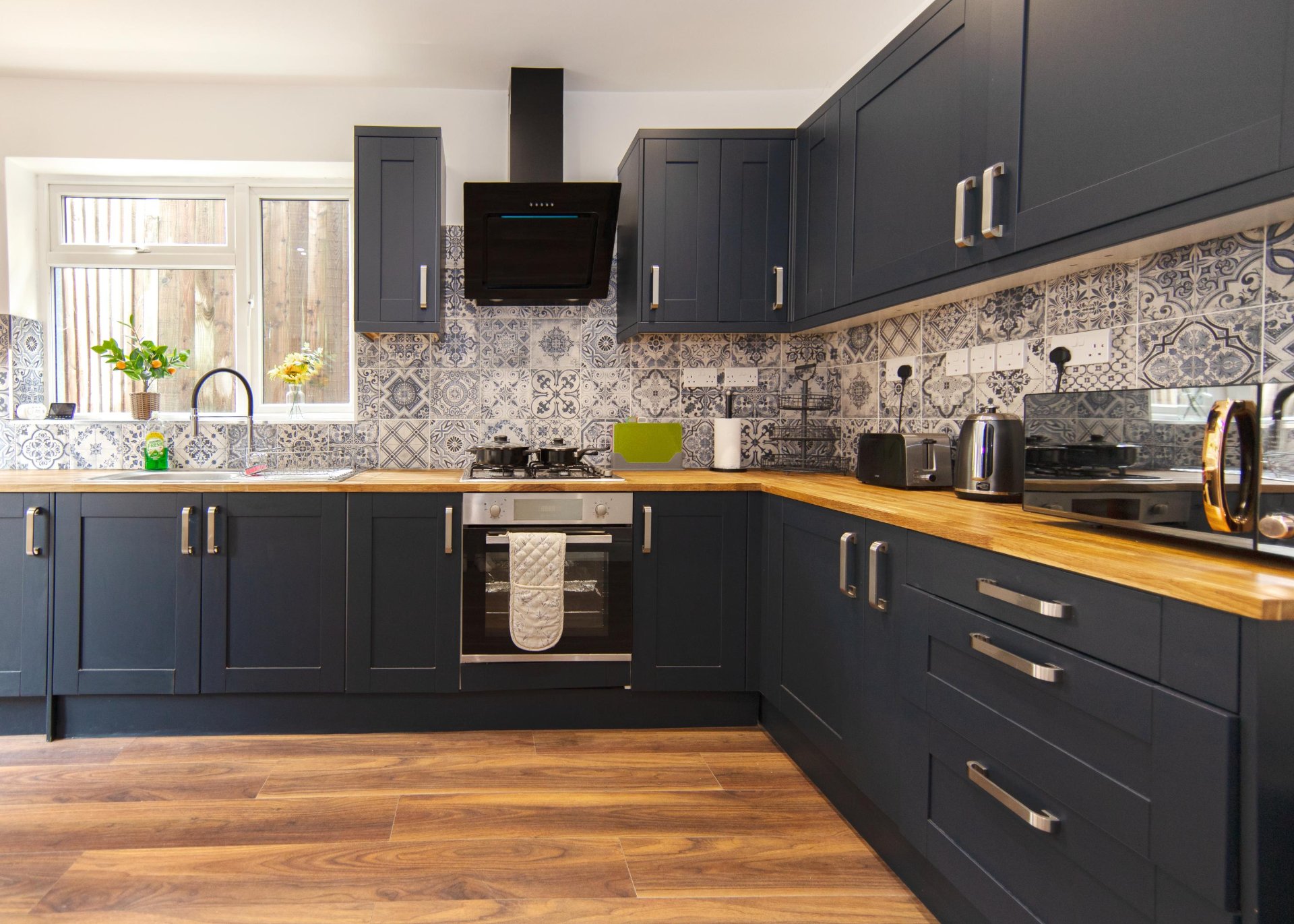 4-bed contractor house in London (SE) photo 9