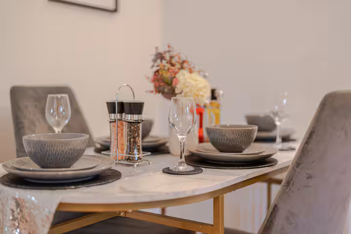 3-bed contractor house in London (SW) photo 7