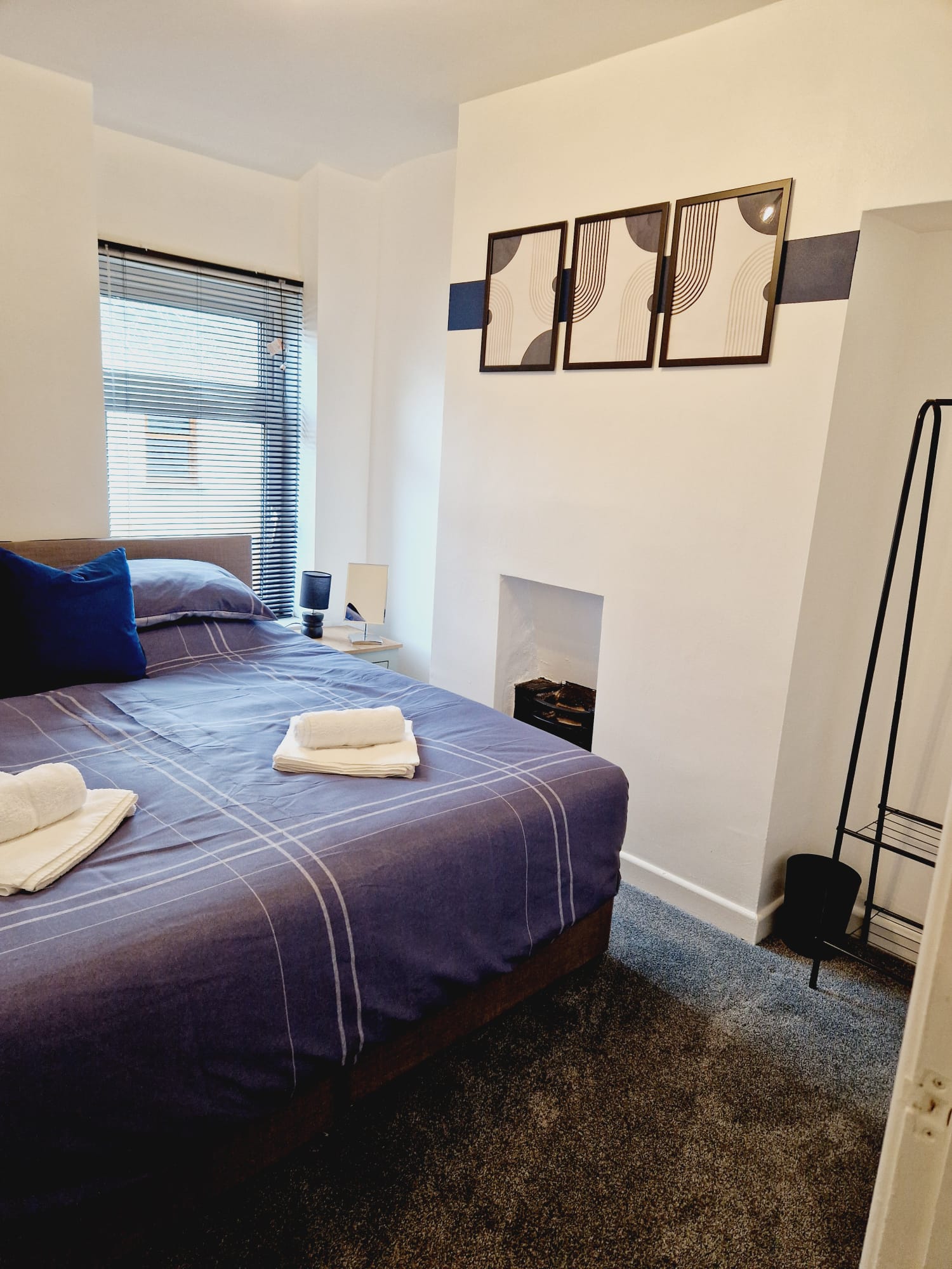 3-bed contractor house in Merthyr Tydfil (CF) photo 10