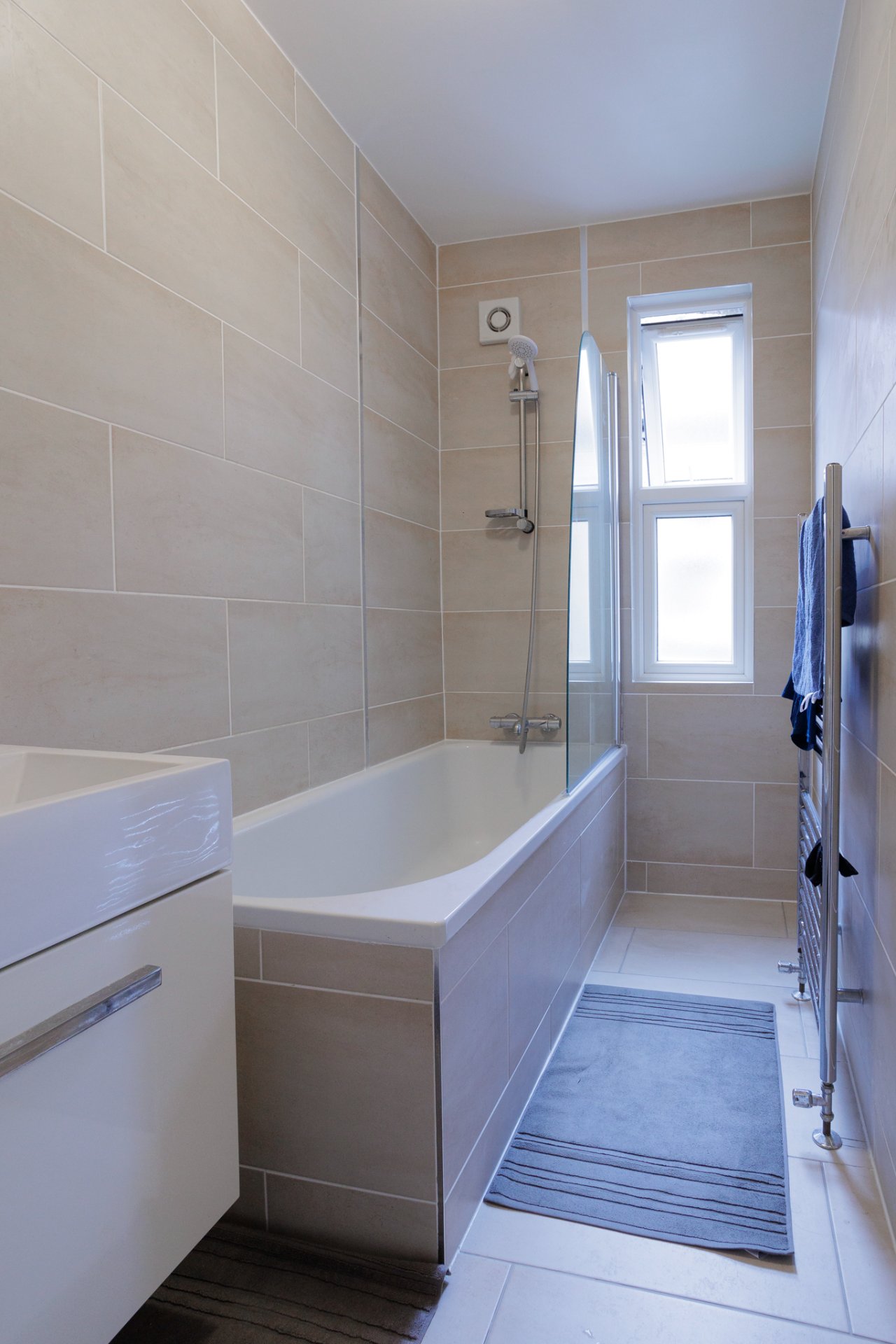 3-bed contractor house in London (NW)