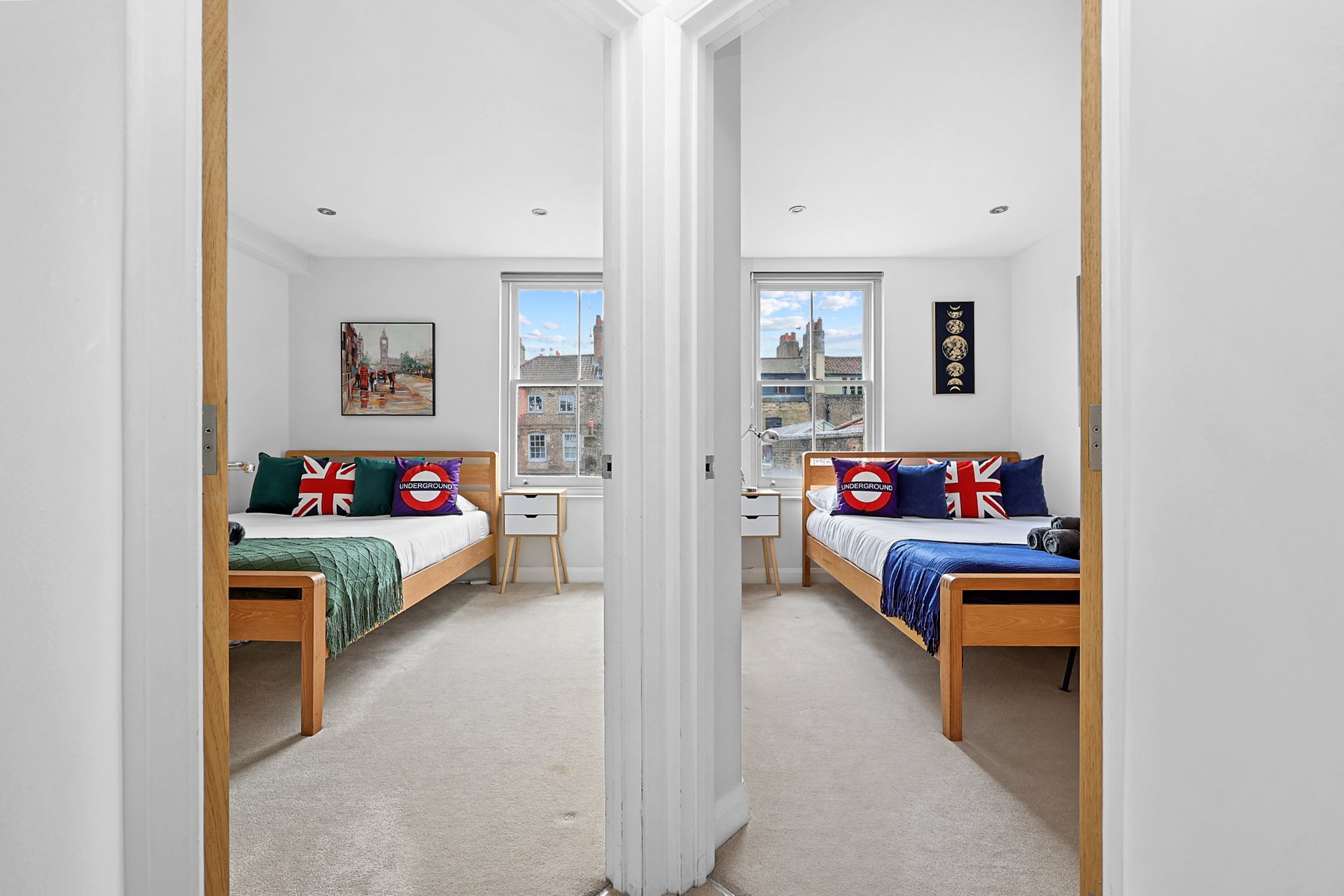 2-bed contractor house in London (E) photo 4