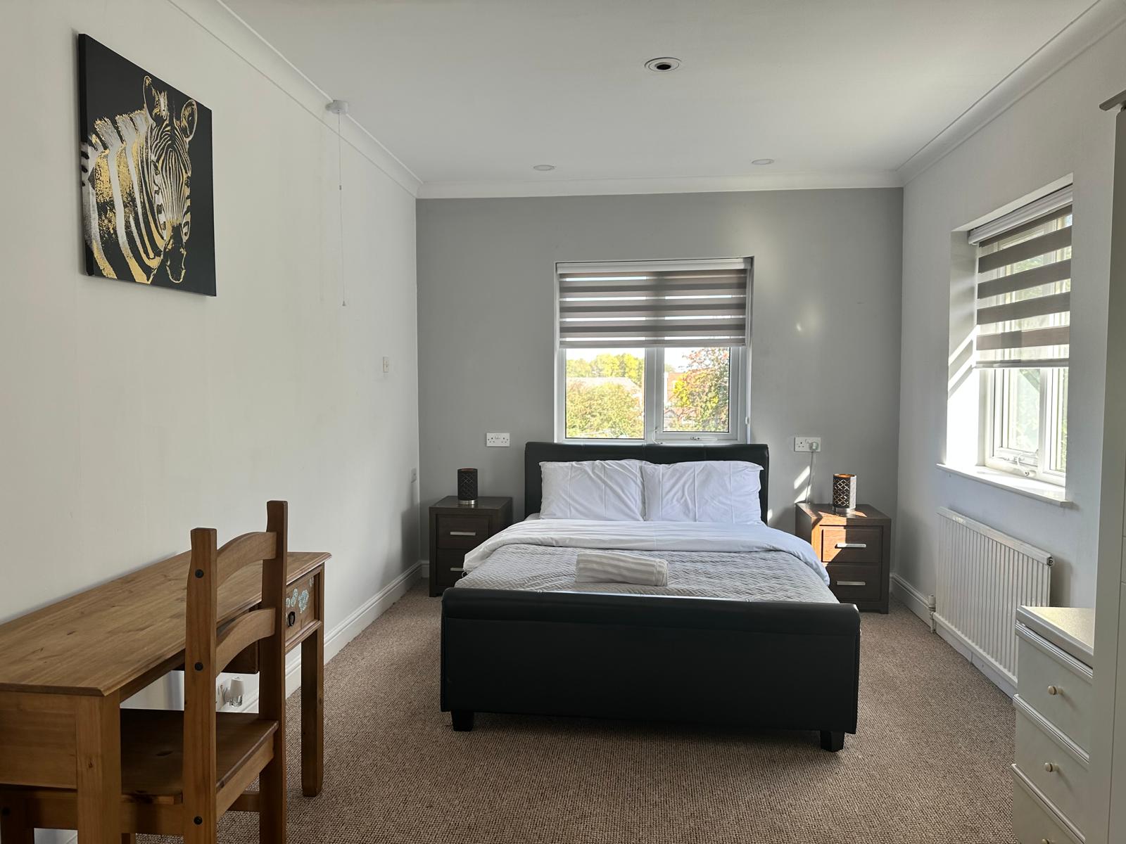 3-bed contractor house in Doncaster (DN) photo 4