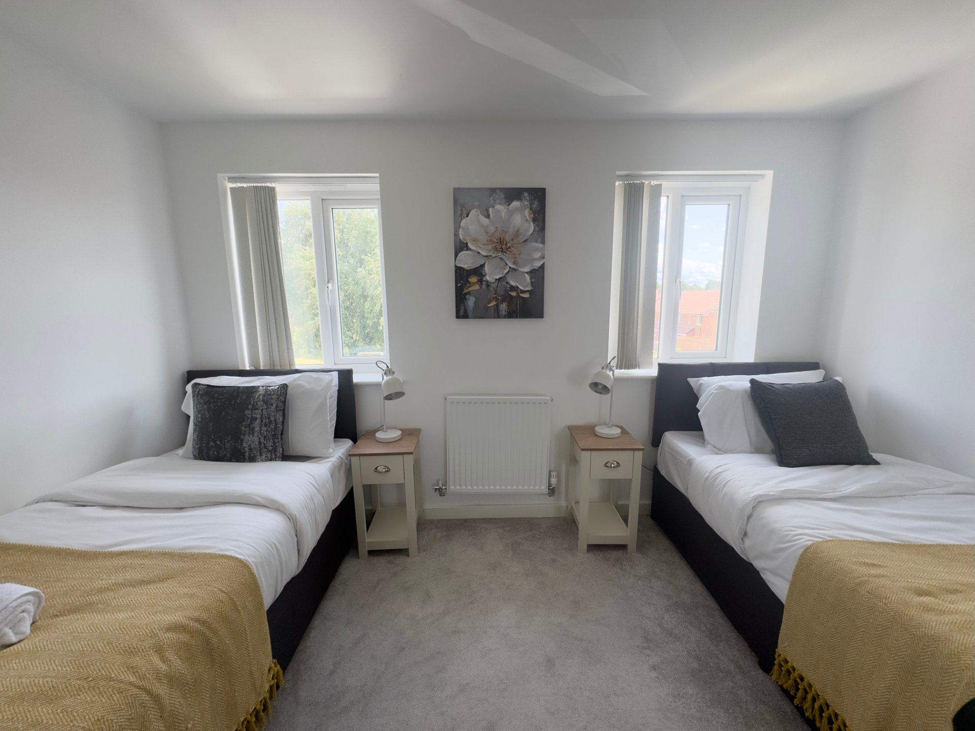3-bed contractor house in Coventry (CV) photo 9