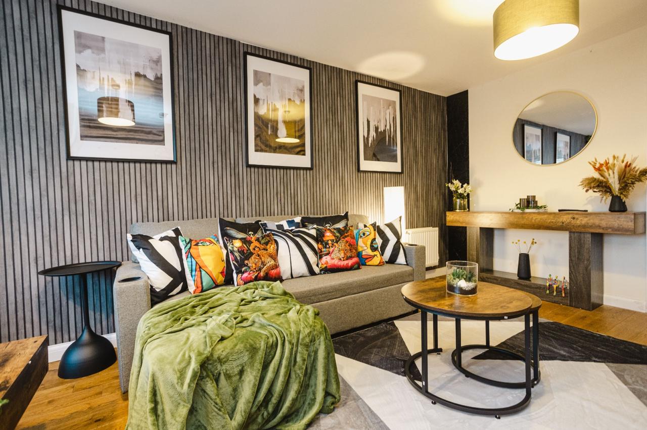 4-bed contractor house in Bristol (BS) photo 5