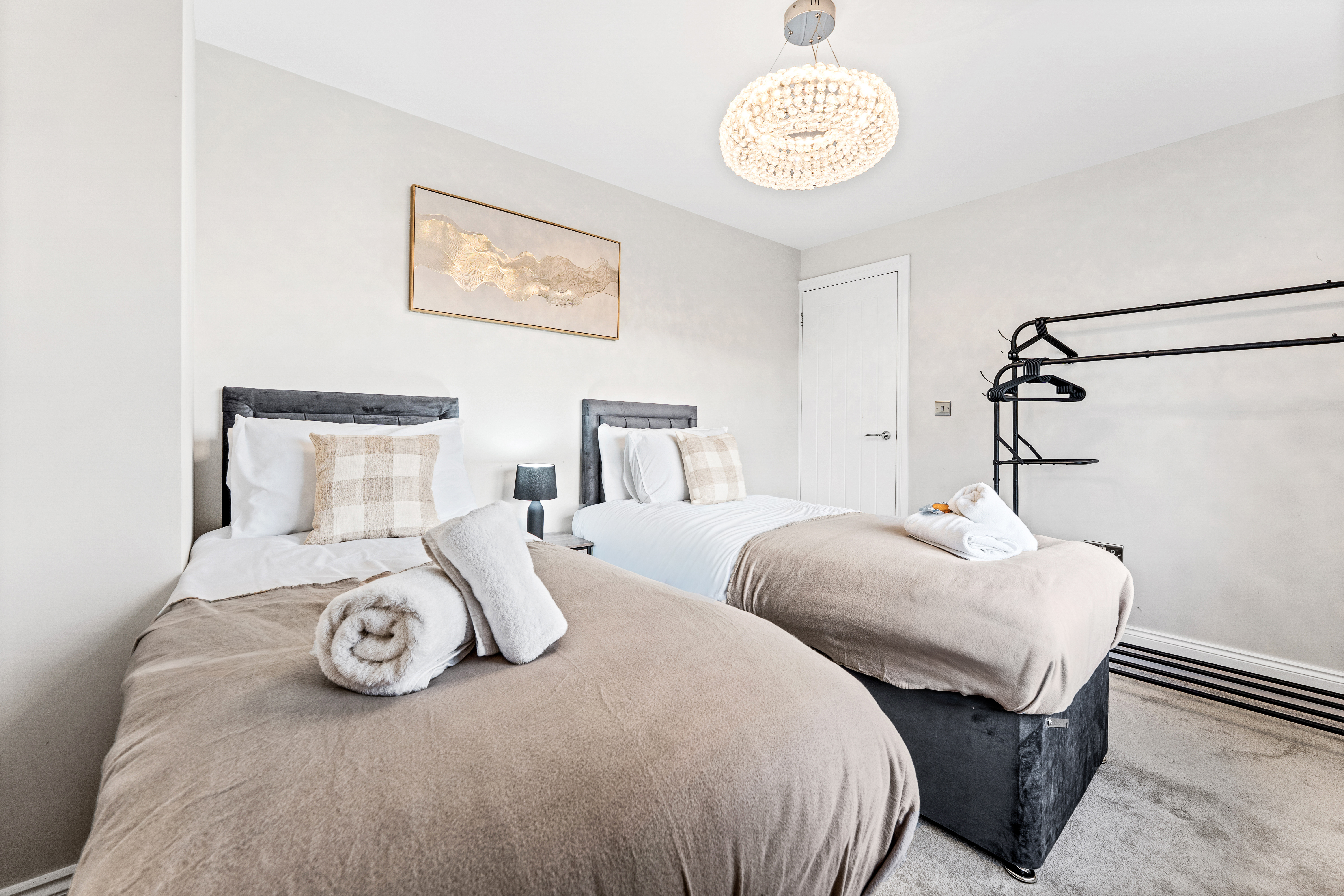 3-bed contractor house in warrington (WA) photo 7