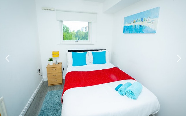 2-bed contractor house in Northampton  (NN) photo 5