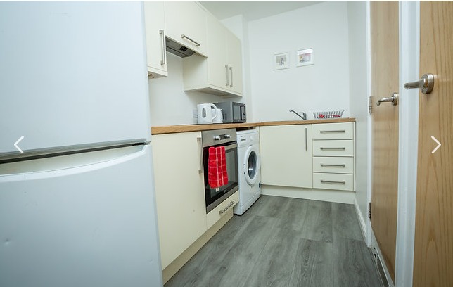 2-bed contractor house in Northampton  (NN) photo 6