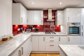 3-bed contractor house in Manchester (M) photo 3