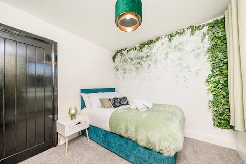 6-bed contractor house in Ashton-in-Makerfield (WN) photo 10